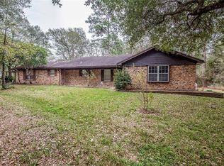 303 W Rollingwood St, Pinehurst, TX 77362