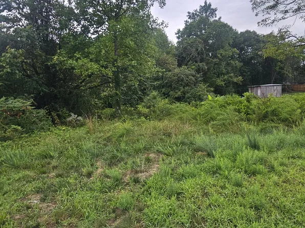 5036 Baux Mountain Rd #7F, Winston Salem, NC 27105