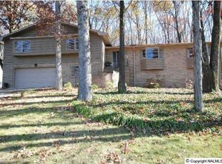 4009 Devon St SE, Huntsville, AL 35802