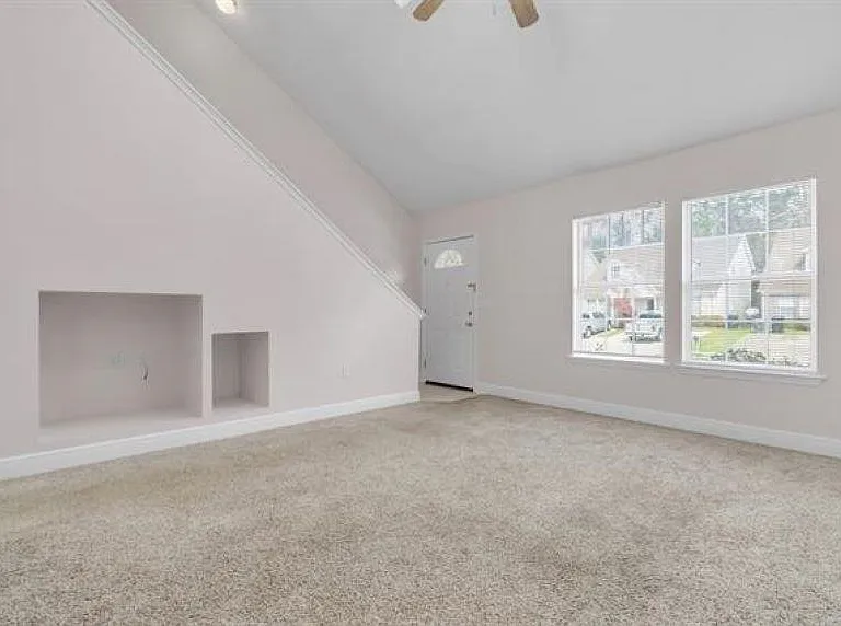3388 Sawtooth Dr — Photo 7