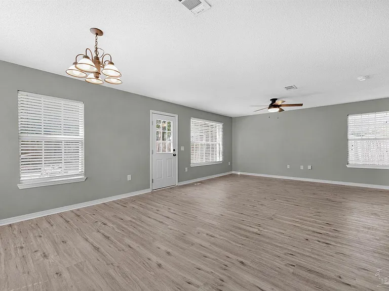 6707 Cedar Ridge Cir — Photo 5