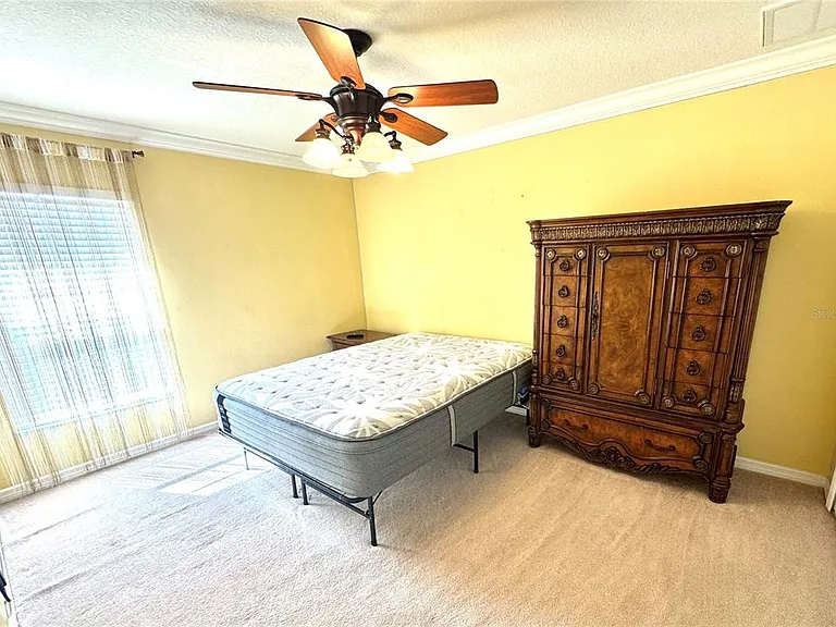 1483 Hillview Ln — Photo 13