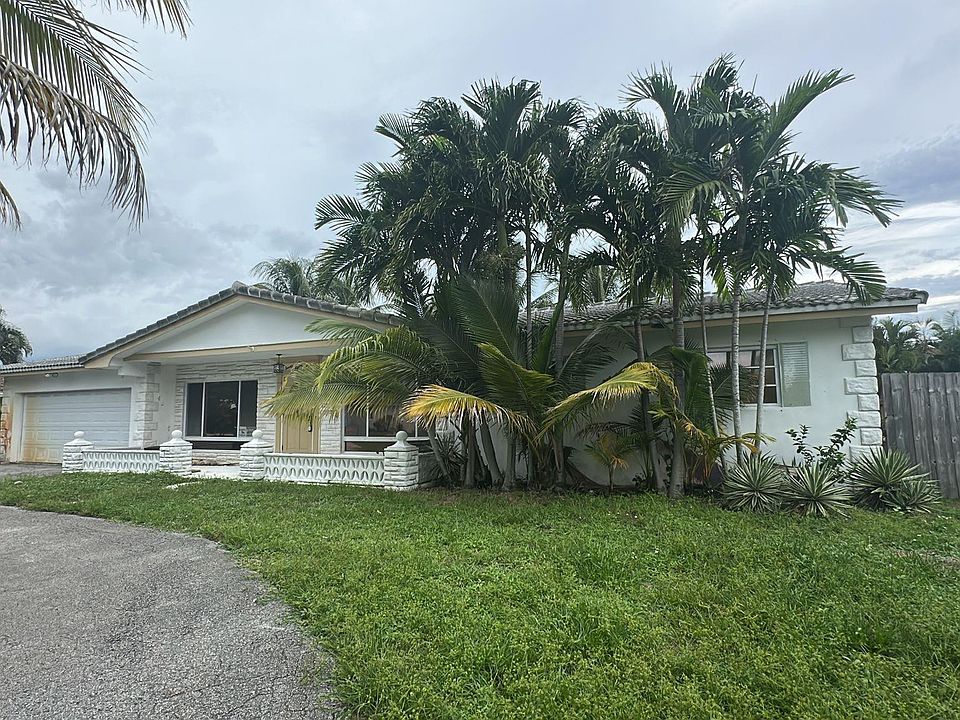 2nd image of 2081 NE 27th Street