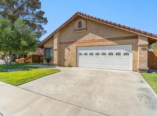 230 Kennedy Ct, Ridgecrest, CA 93555