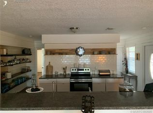 576 SW Linden St, Stuart, FL 34997