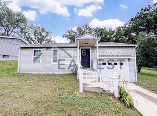 4123 N Cleveland Ave, Kansas City, MO 64117