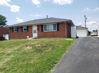 2775 Lockhurst Rd, Lexington, KY 40517