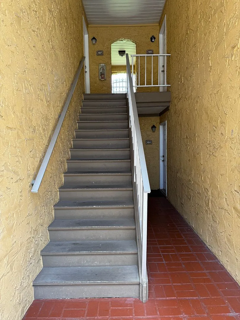 Beautiful 2BR/2BA Condo in Sarasota! — Photo 2