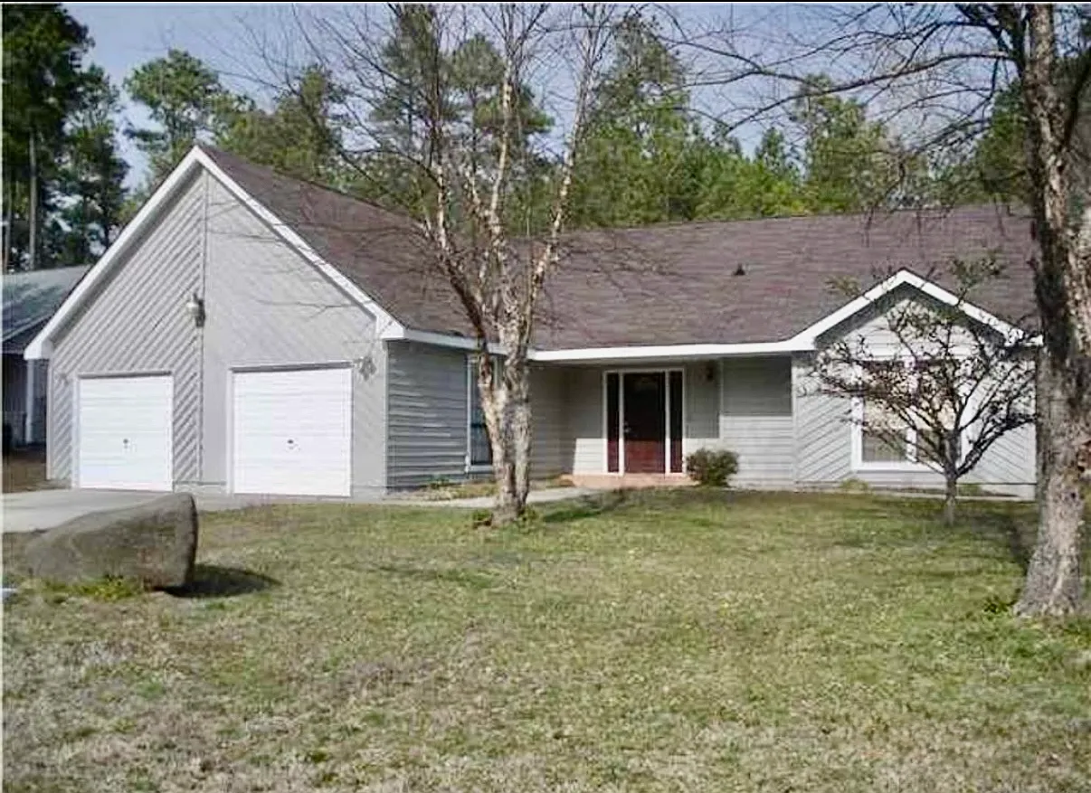 3 bed, 1890 sqft, $2,350 — Photo 1