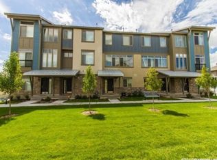 878 W Soville Ct, Midvale, UT 84047