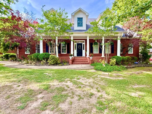 2114 Spring Hollow Dr, Jonesboro, AR 72404