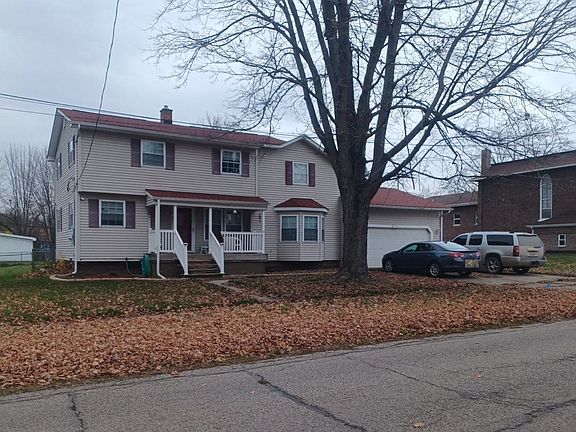 3rd image of 210 W Main St