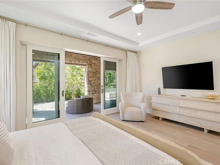 99 Monarch Bch — Photo 18