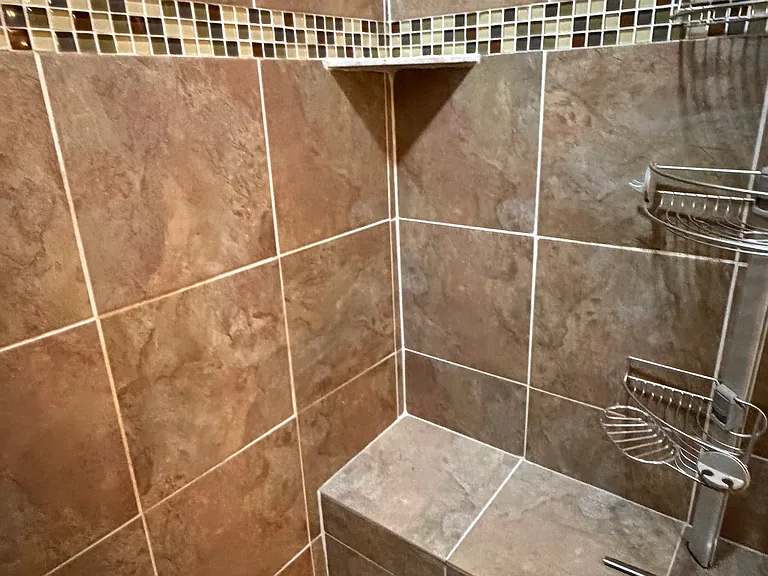 1103 Broadford Dr — Photo 36