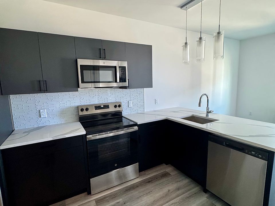 1st image of 100 Washington Ave #505