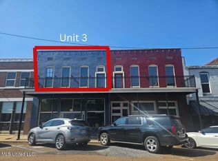 217 W Main St #3, Senatobia, MS 38668