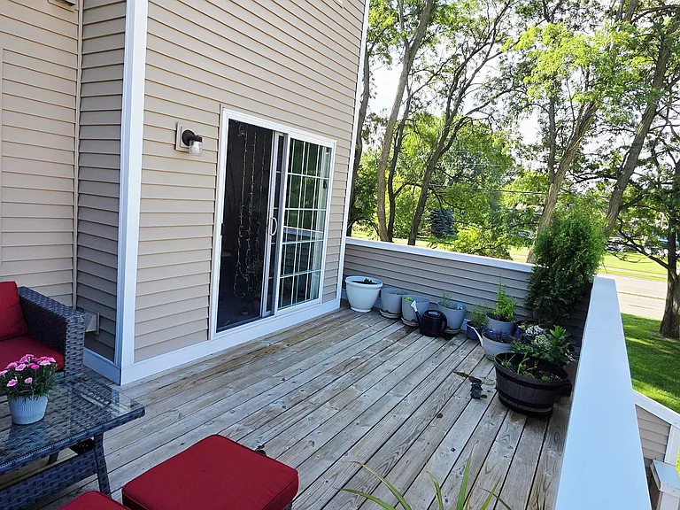 10912 Johnson St NE — Photo 4