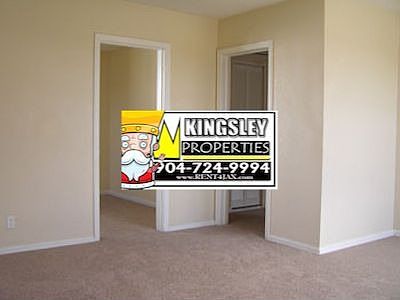 3rd image of 10379 Pinehurst Dr