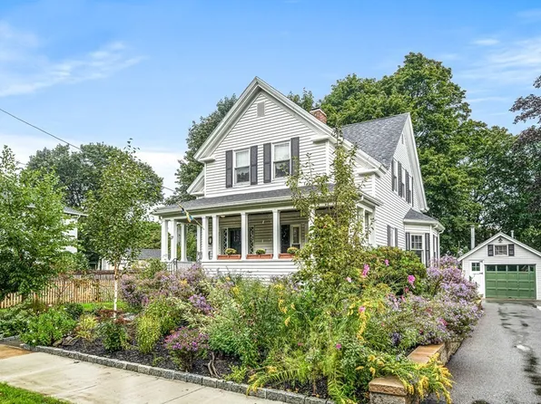 27 Bertram St, Beverly, MA 01915