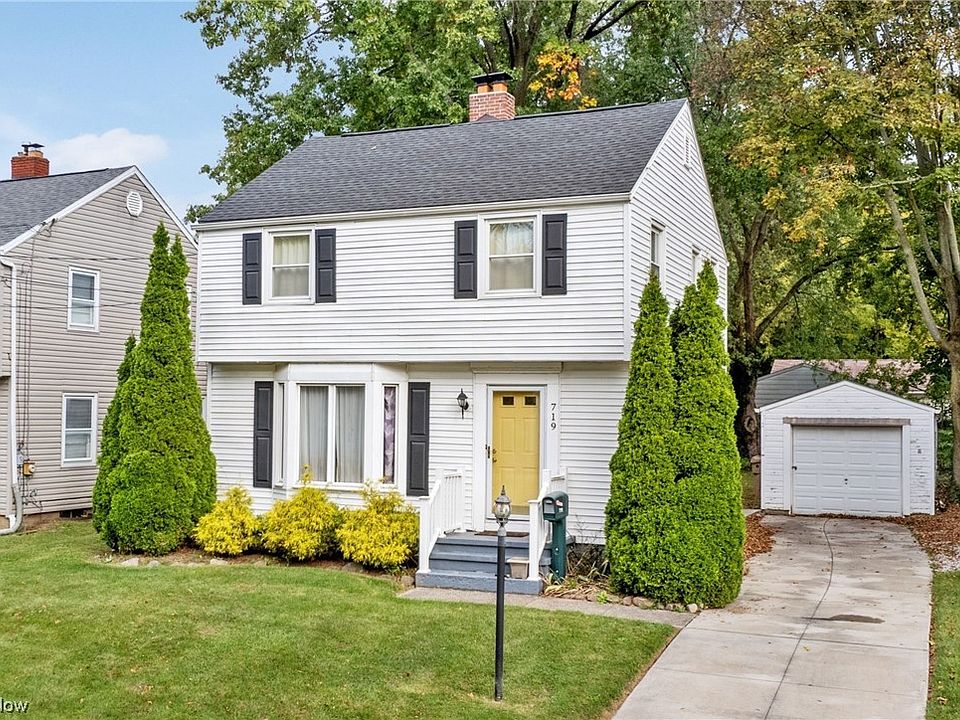 1st image of 719 Sackett Ave