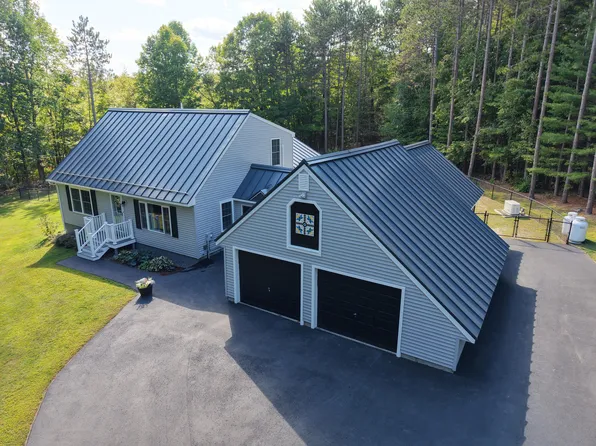 65 Crescent Street, Skowhegan, ME 04976