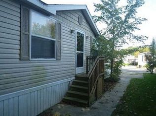 133 S River Dr, Clarkston, MI 48346