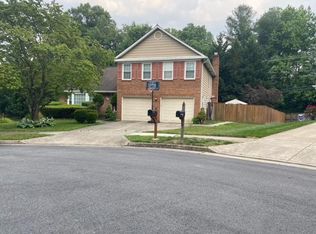10199 Black Rock Ct, Fairfax, VA 22032