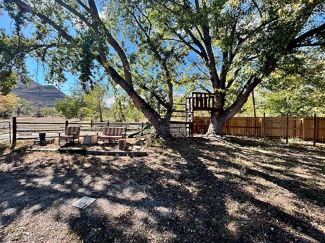 2 bed, 1400 sqft, $3,000 — Photo 3