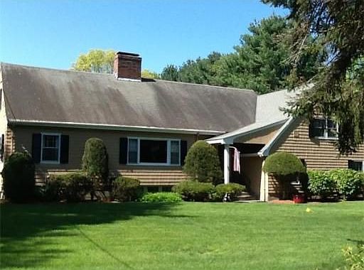 2nd image of 91 Sherburn Cir