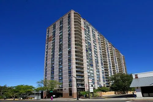 1 bed, 1057 sqft, $3,000 — Photo 1