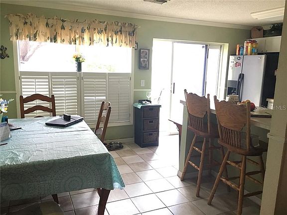 5th image of 704 Orchard Isle Ct