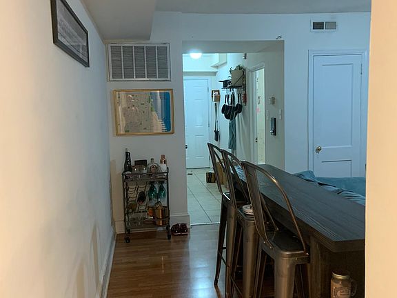 4th image of 1305 S Broad St Floor 1
