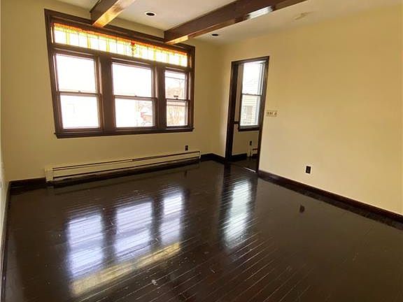 5th image of 91 Taft Ave #2
