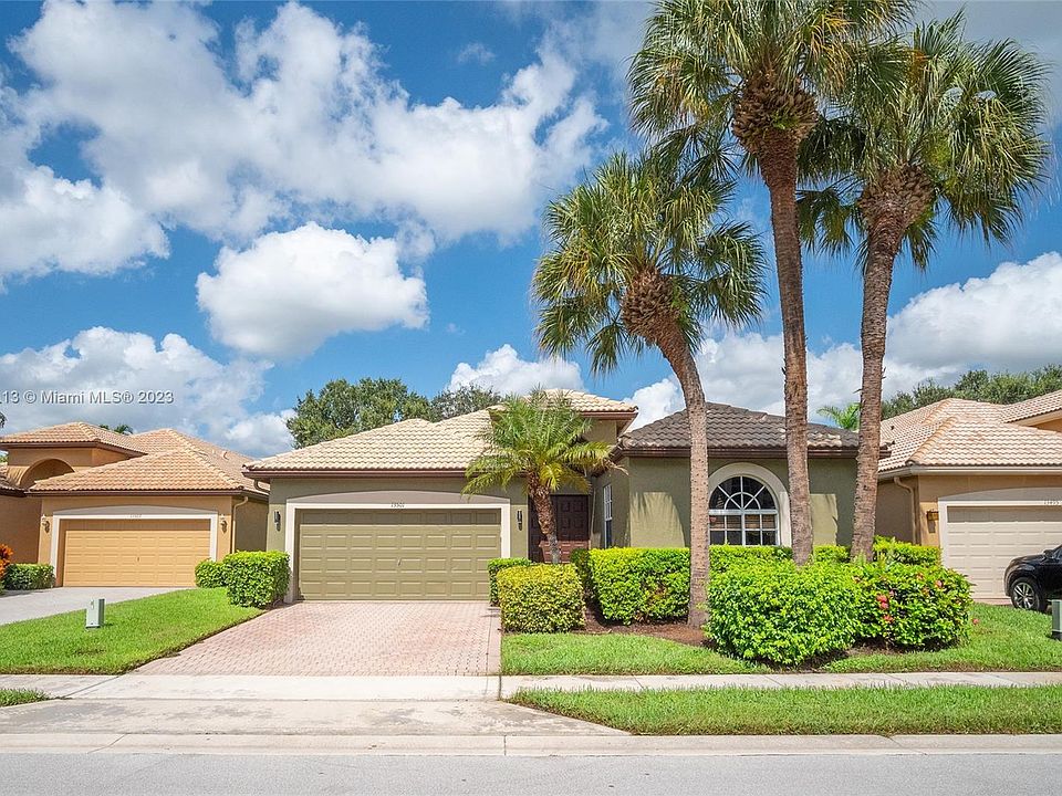 1st image of 13501 Carrick Green Ct
