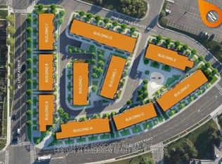 255 McLevin Ave #11, Toronto, ON M1B 5K1