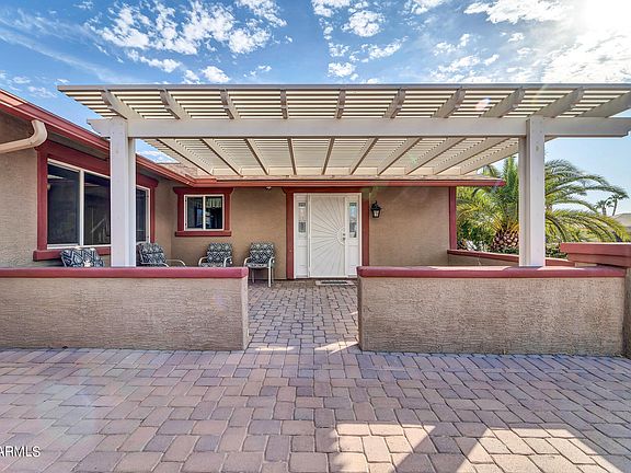 3rd image of 9806 W PINECREST Drive