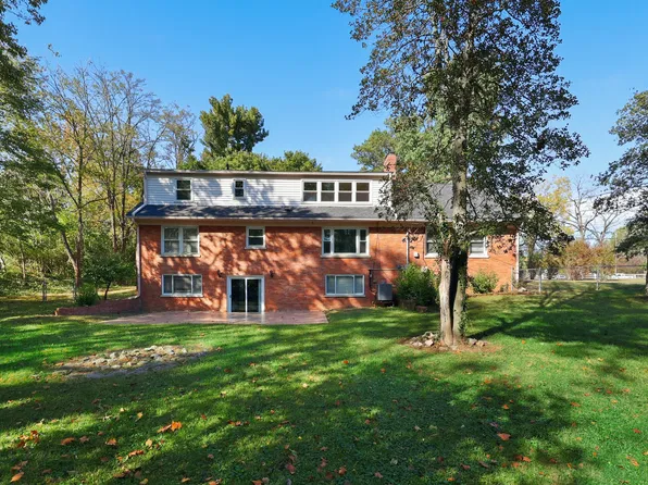 2516 Versailles Rd, Lexington, KY 40504