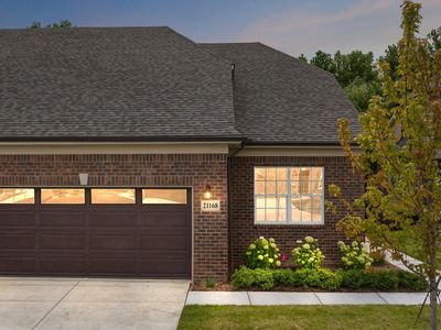 21158 Lilac Ln, Clinton Township, MI, 48036