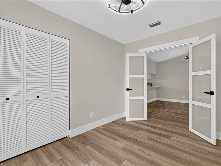 1915 Courtyard Way #202 — Photo 21