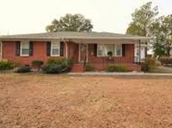 520 Terry Cir