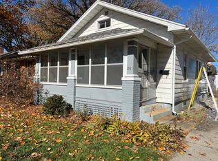 1521 W Adams St, Springfield, IL 62704