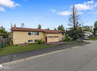 8215 E 2nd Ave, Anchorage, AK 99504