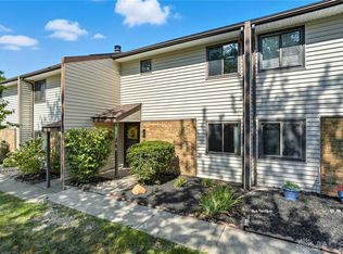 6409 Interlude Ln, Dayton, OH 45449