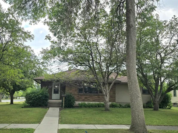 1301 9th St, International Falls, MN 56649