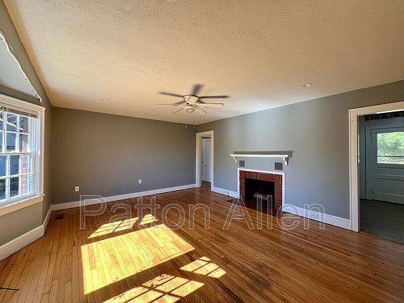 3rd image of 15 Allen Ave