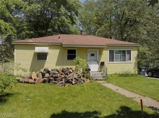 2123 E Cork St, Kalamazoo, MI 49001