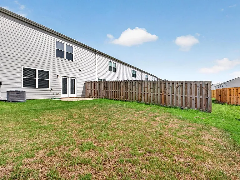 5413 Thrasher Ln — Photo 22