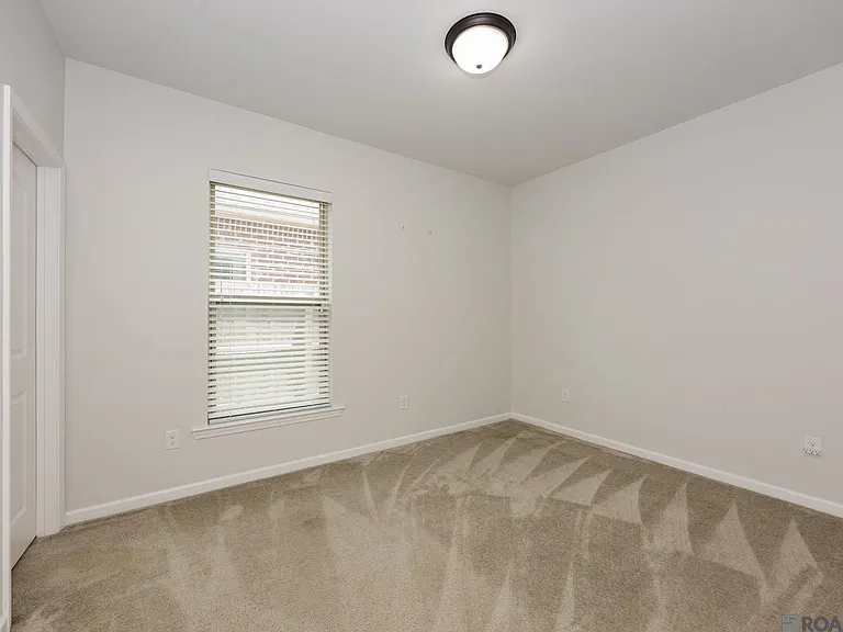 1731 Shadowbrush Way — Photo 12