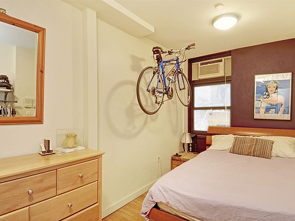 4th image of 355-361 Greenwich St #2B