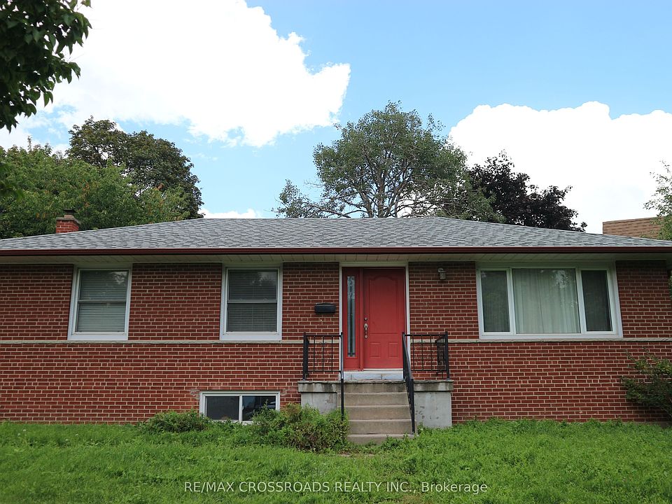 1st image of 11 Cleta Dr